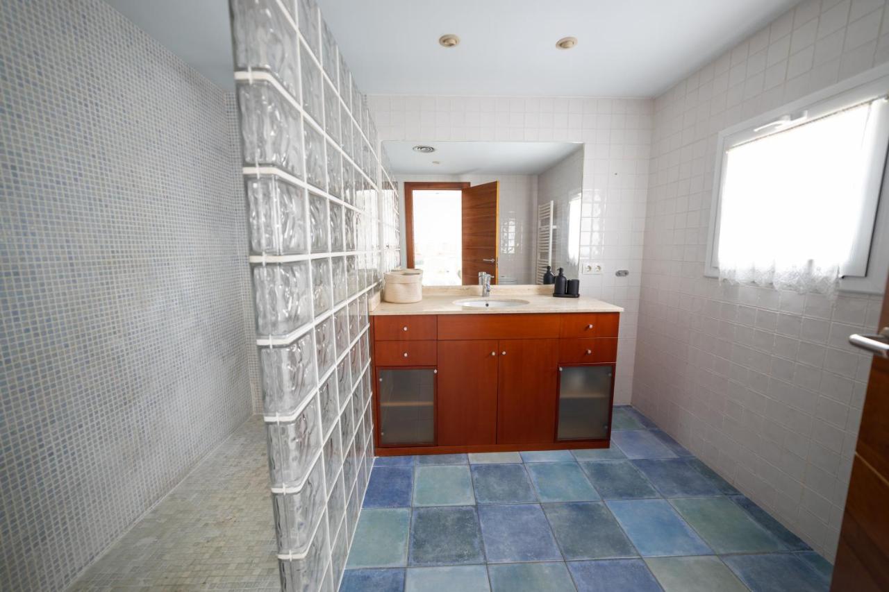 Вілла Piscina De Sal Barbacoa Wifi, Parking Gratis, 3 Min Pga Casa El Roble Жерона Екстер'єр фото