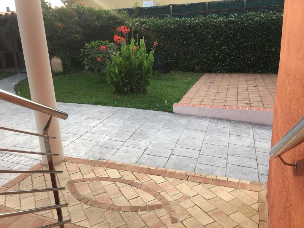 Вілла Piscina De Sal Barbacoa Wifi, Parking Gratis, 3 Min Pga Casa El Roble Жерона Екстер'єр фото