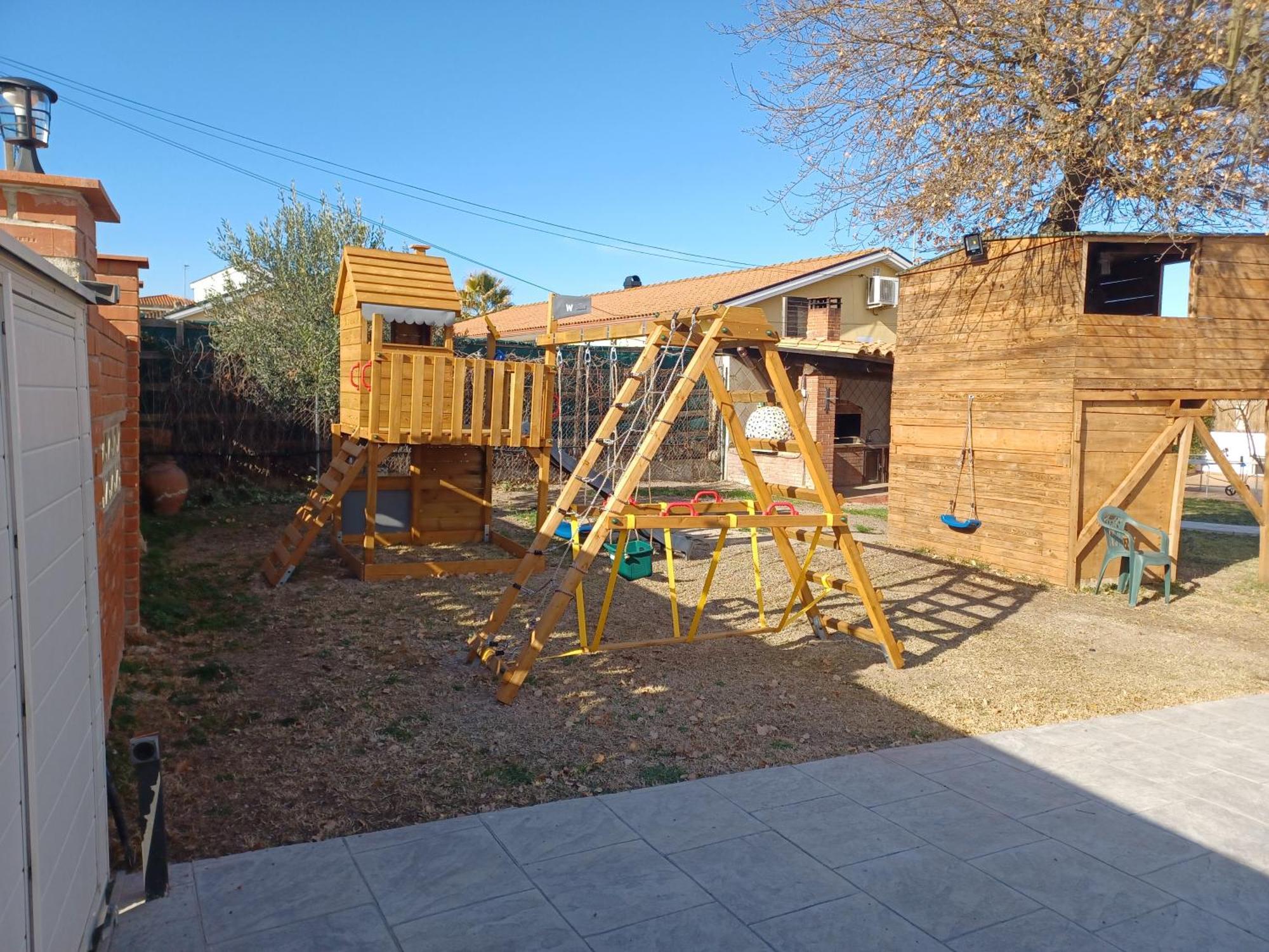 Вілла Piscina De Sal Barbacoa Wifi, Parking Gratis, 3 Min Pga Casa El Roble Жерона Екстер'єр фото
